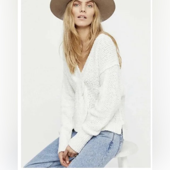 Free People White Sweater - Picture 2 of 6